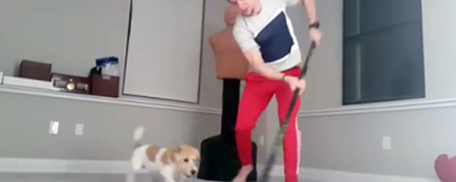 Panarin dangles his dog in preparation for first round playoff series against Lightning