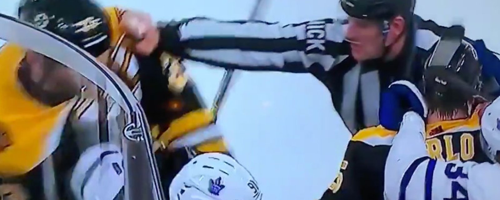 Chara sucker punches Tavares at the end of the second period! 