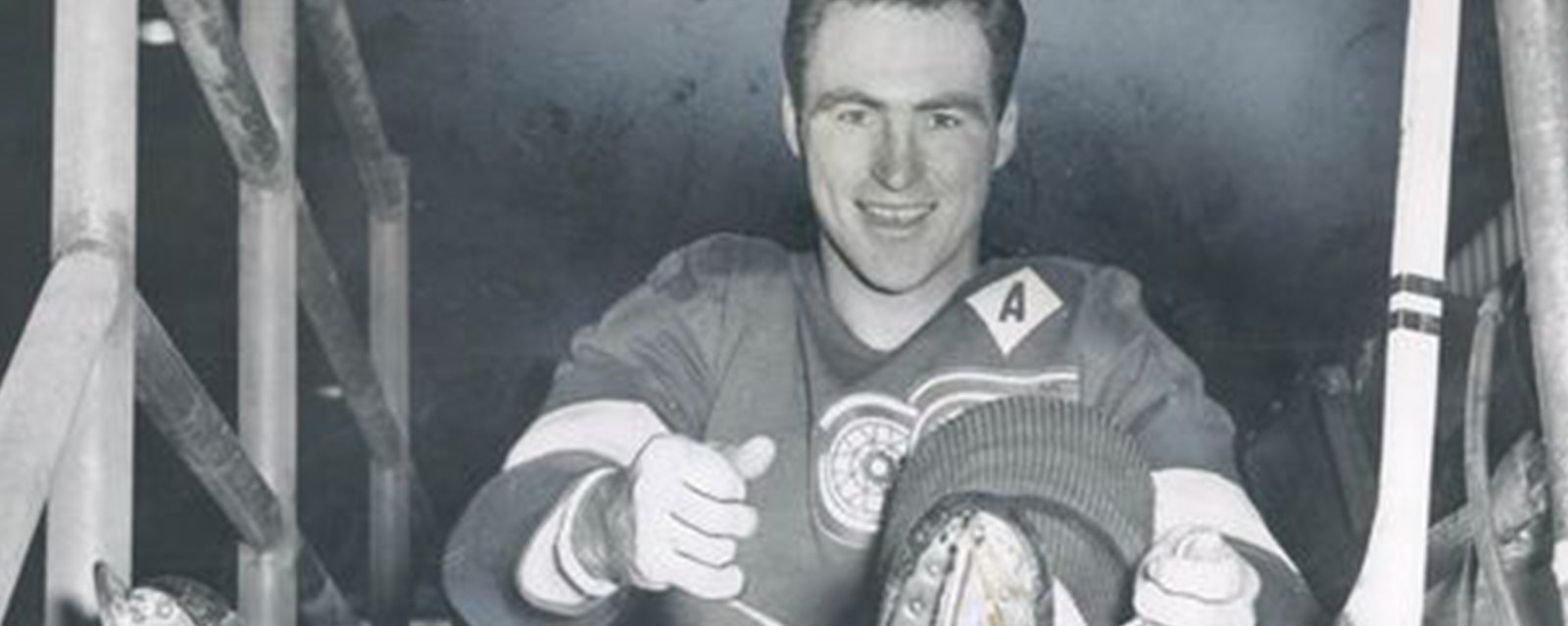 Breaking: Hall of Famer Red Kelly passes away at age 91
