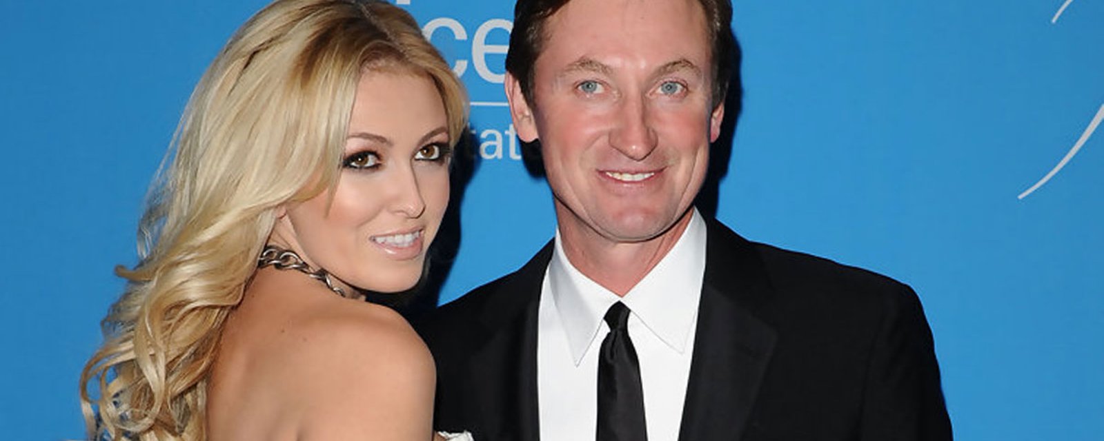 There's the most embarrassing mistake on Gretzky and gorgeous daughter’s sponsored ad! 