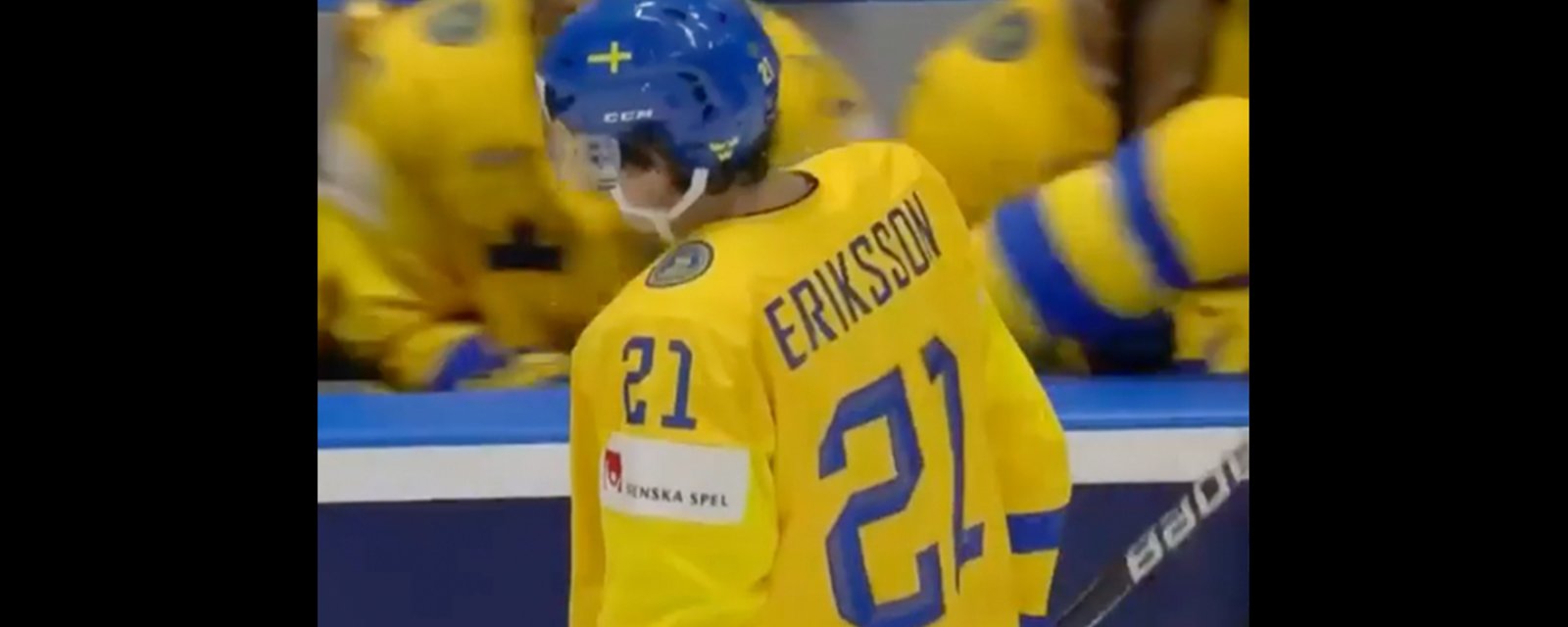 Sweden gives up awful, heartbreaking goal against Latvia at IIHF World Championships  