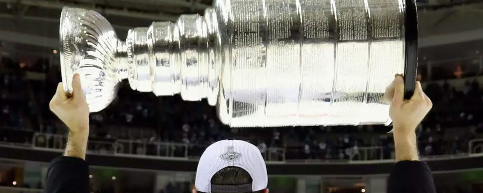 Breaking: Stanley Cup champion D-man retires after 11 NHL seasons! 
