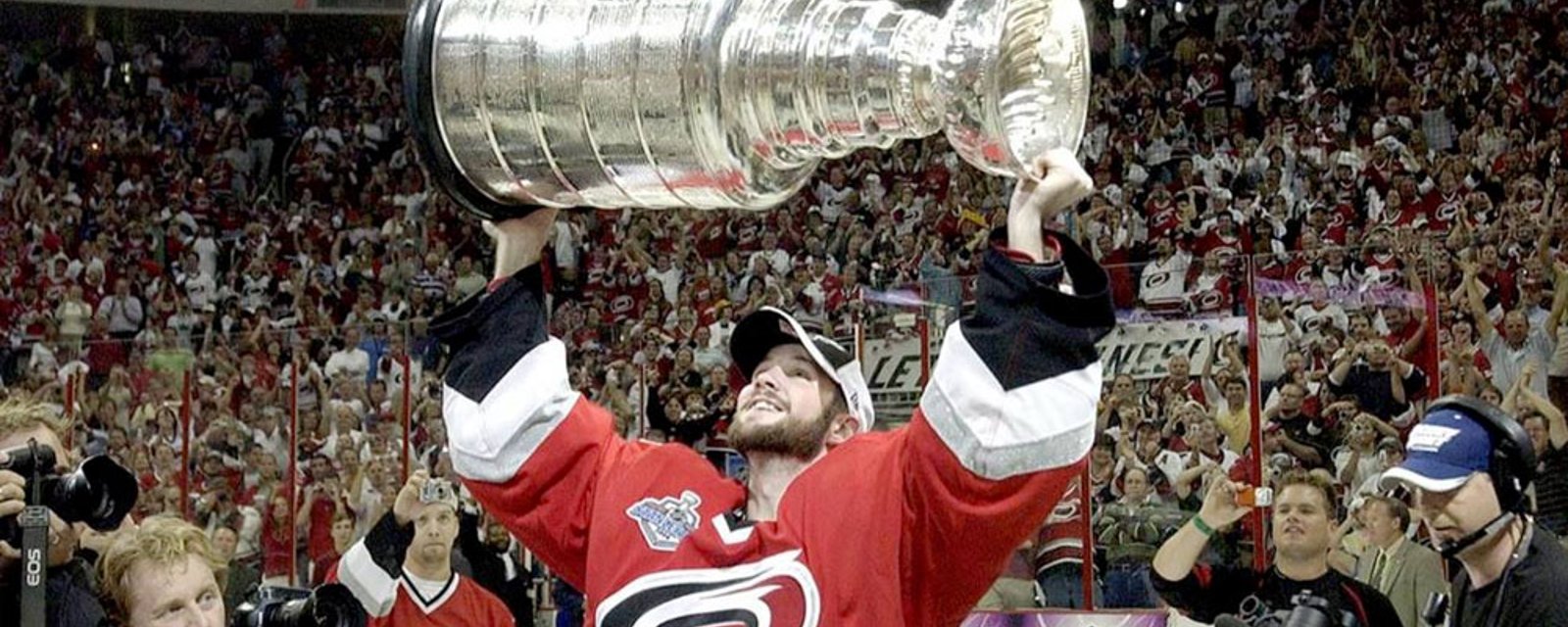 Breaking: Cam Ward signs with Hurricanes, officially retires