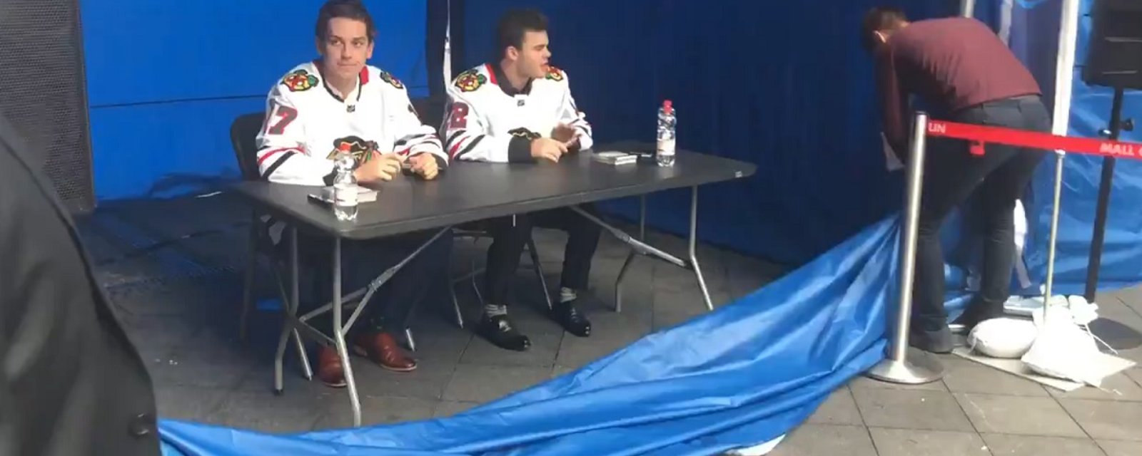Blackhawks create the most cringeworthy moment of the offseason at the Mall of Berlin.
