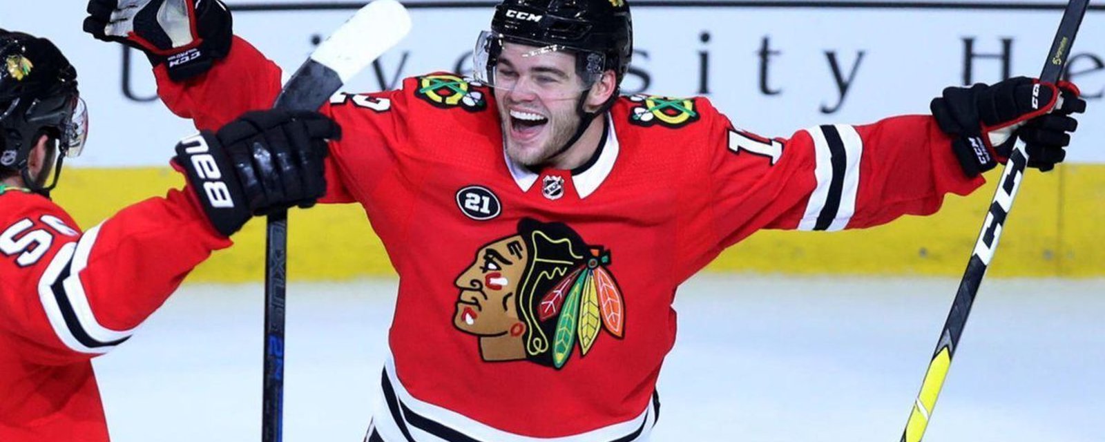 Hawks don’t waste time and sign DeBrincat to bridge contract 