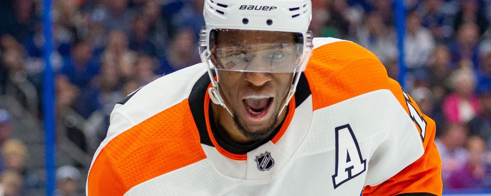 Breaking: Wayne Simmonds makes a very surprising choice in free agency.