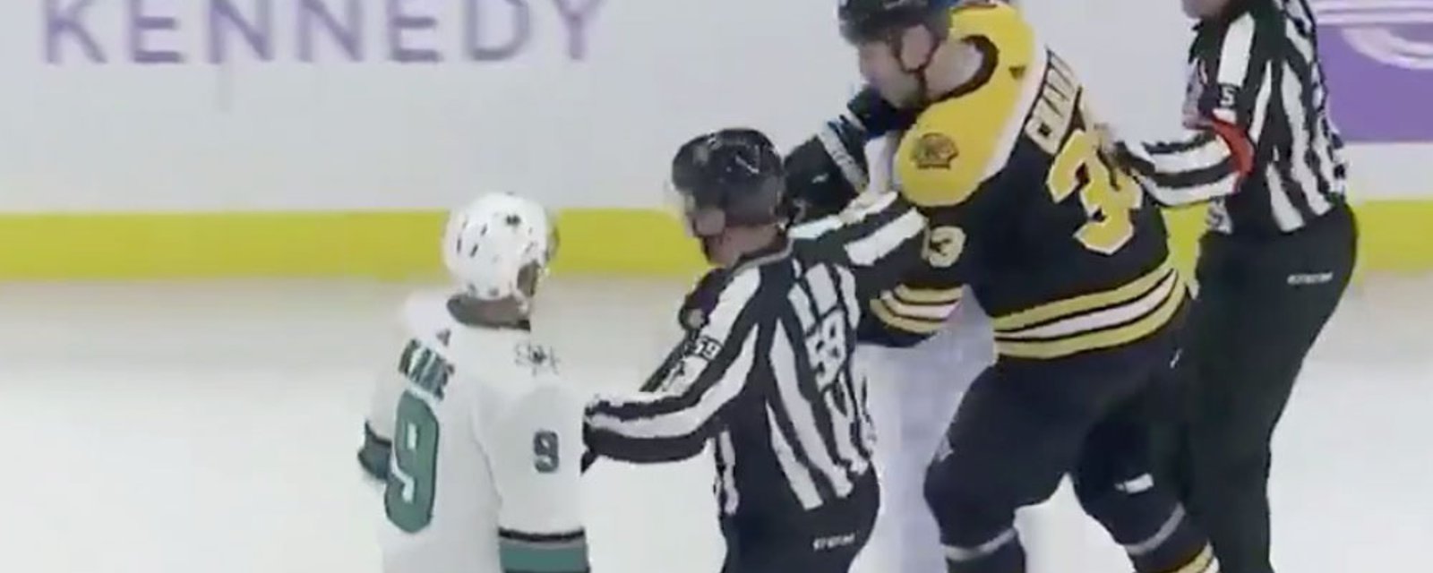 Evander Kane chickens out of fight with Chara after dangerous move! 