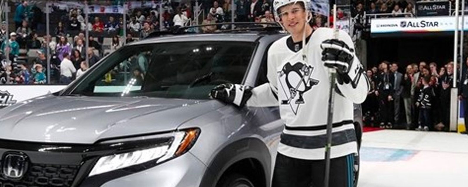 After winning a car at last year’s ASG, Crosby gave it to a veteran! 