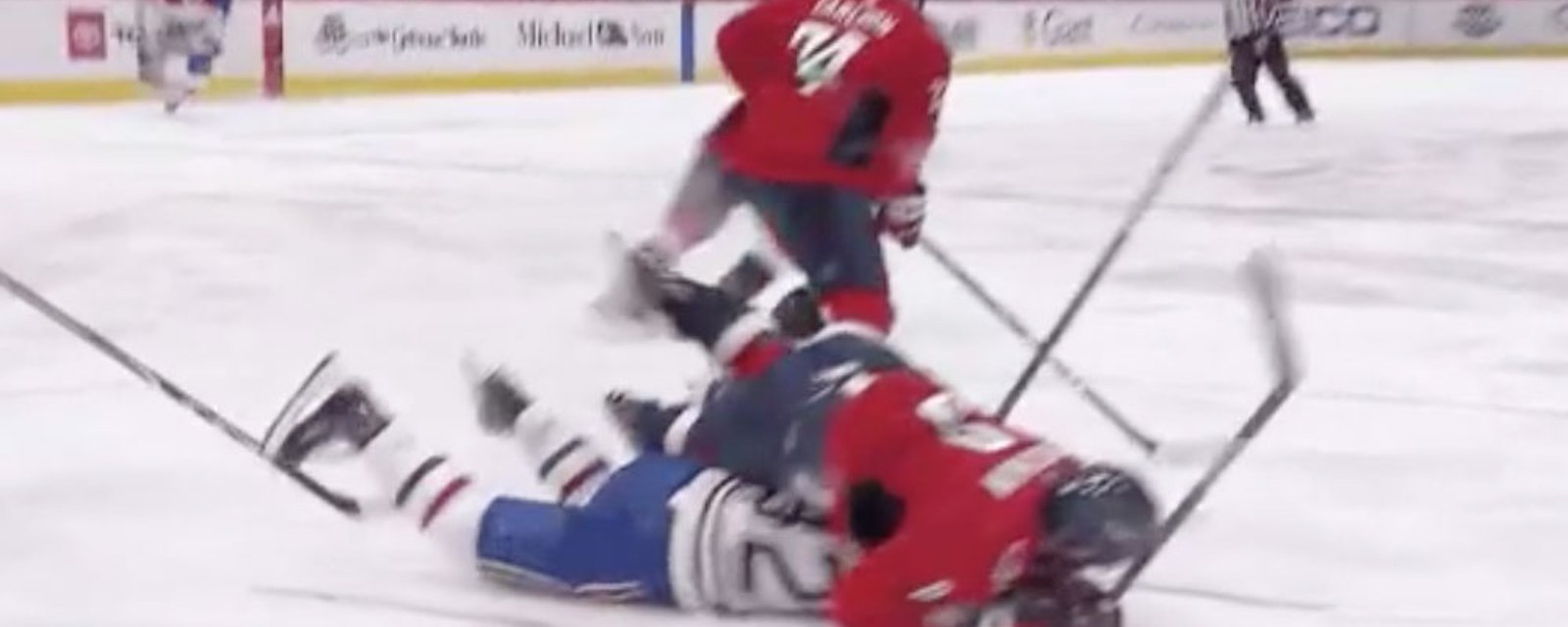 Ovechkin destroys Drouin and sends him badly injured to dressing room 
