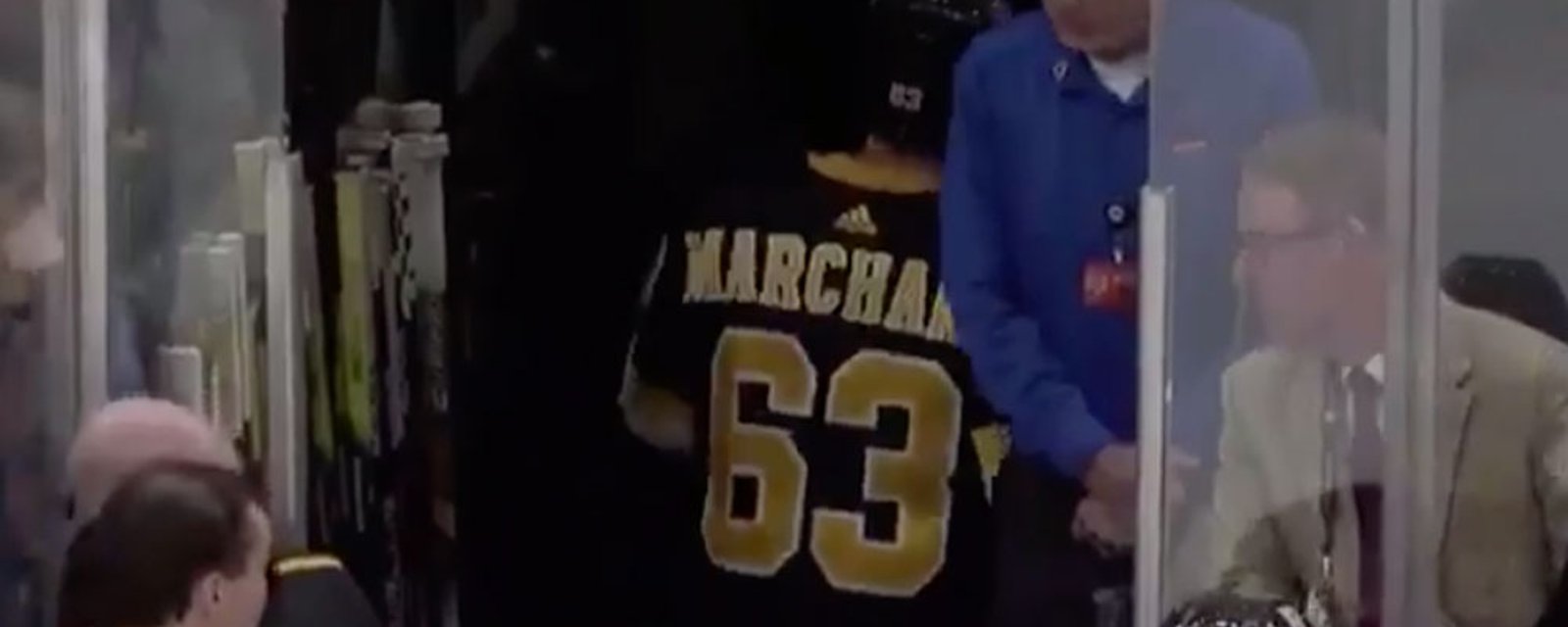 Marchand breaks his stick in anger as he leaves game with injury 
