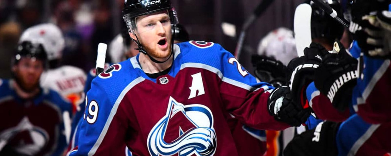 MacKinnon vows to take discount with Avs in contract negotiations