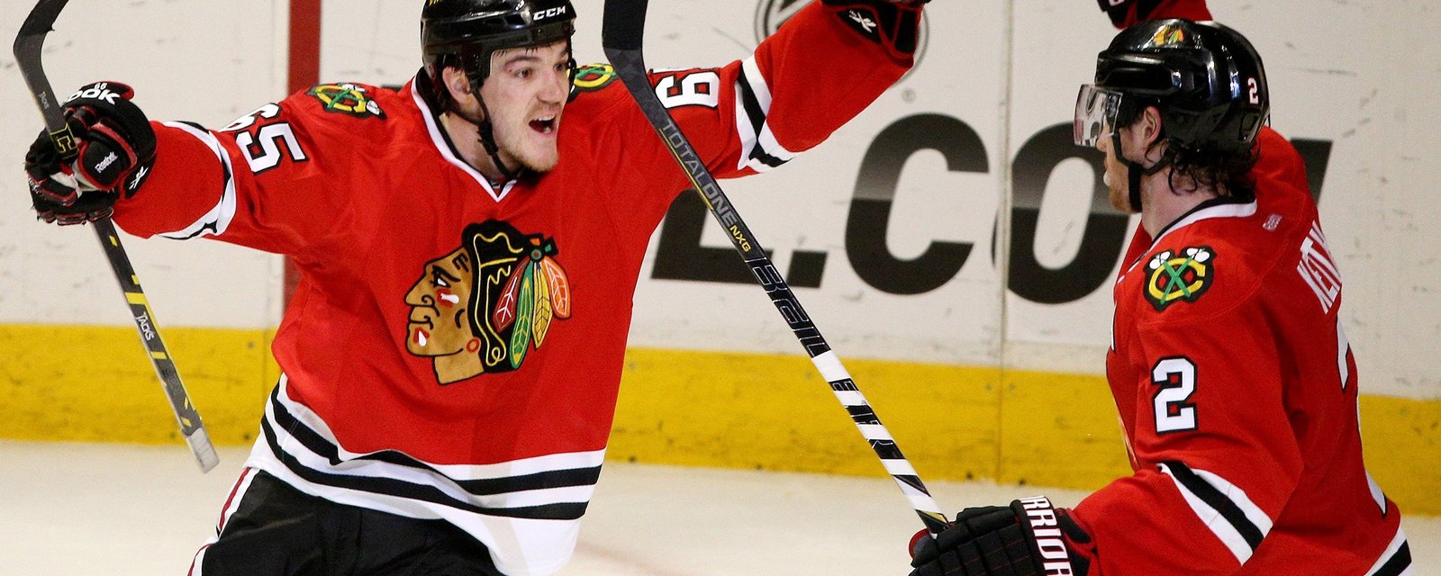 Hawks' lineup thinned as Duncan Keith and Andrew Shaw are placed on the IR