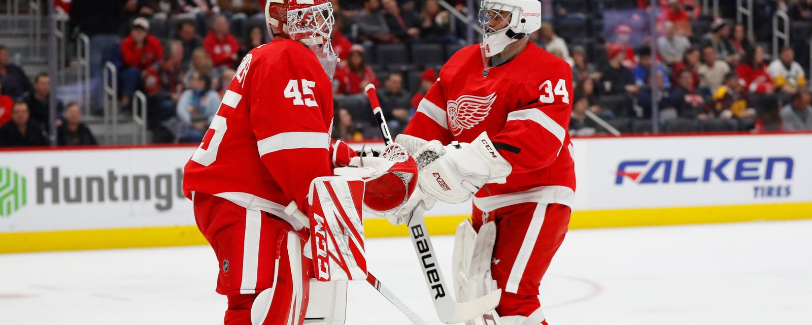 Comrie makes controversial statement about his jersey number ahead of first Wings start 