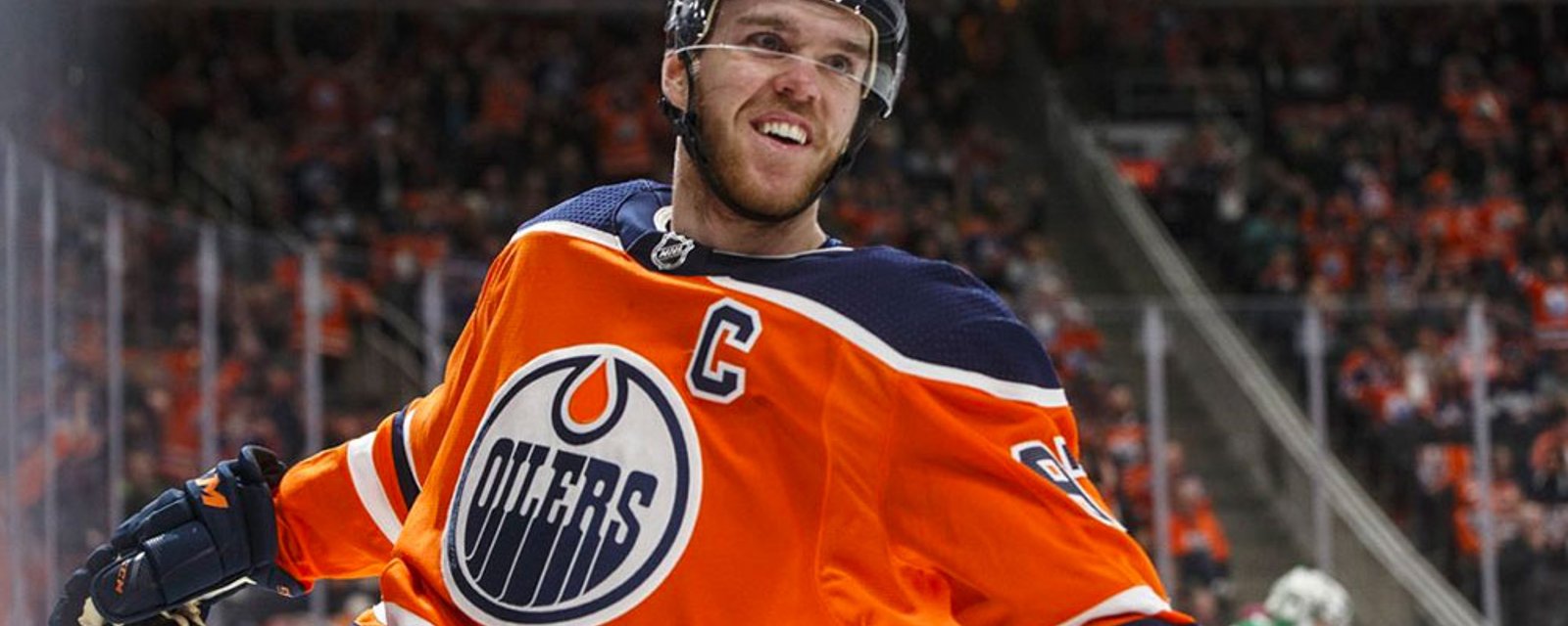 Oilers fans lose their minds after being fooled by McDavid trade report