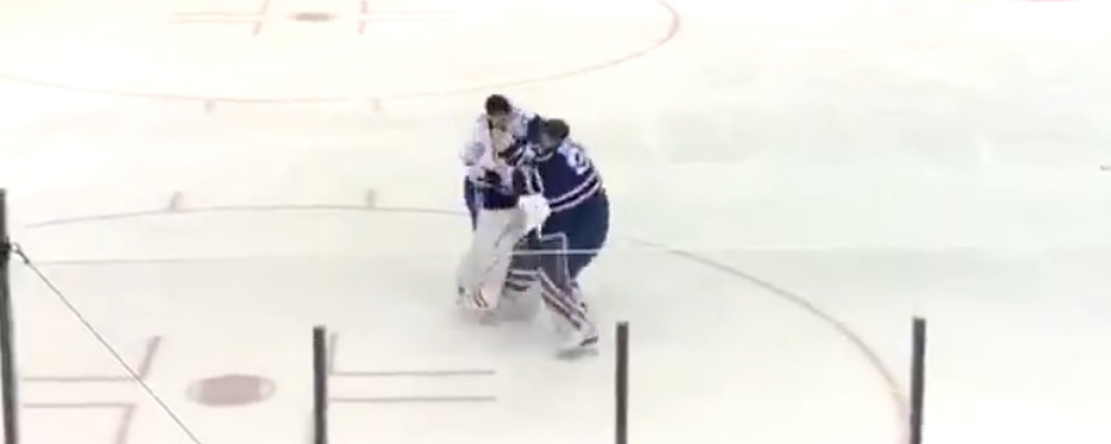 Goaltenders ​Michael Mcniven and Logan Thompson​ throw down in the ECHL.