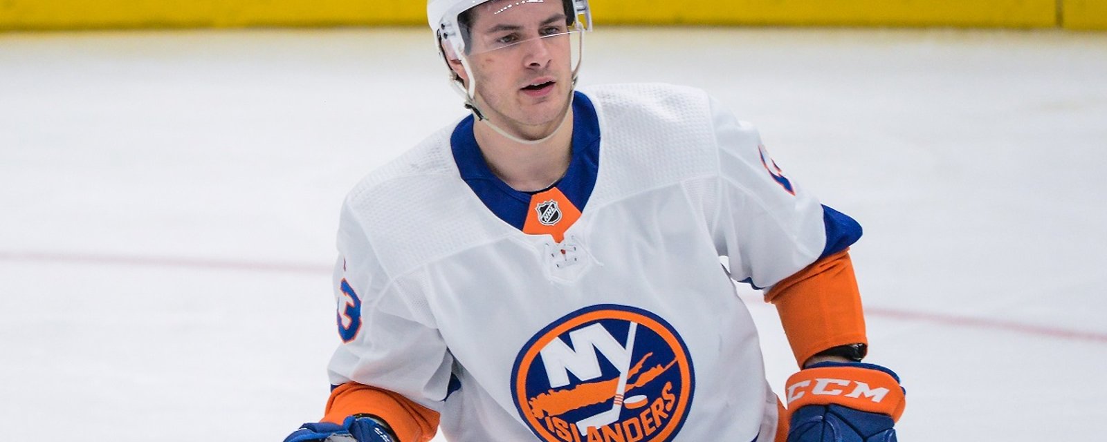 Rumor: Offer sheets are coming for Mathew Barzal.