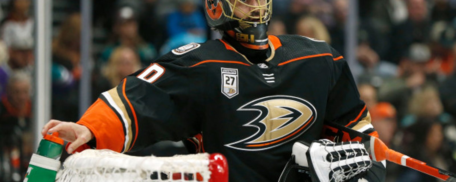 Ducks’ Miller makes classy move to rival Bobby Ryan before the game