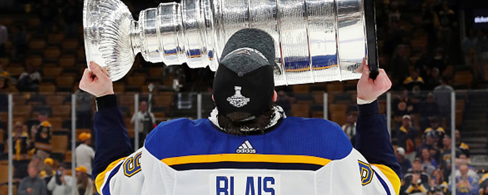 Blais re-ups with Blues on a steal of a contract!