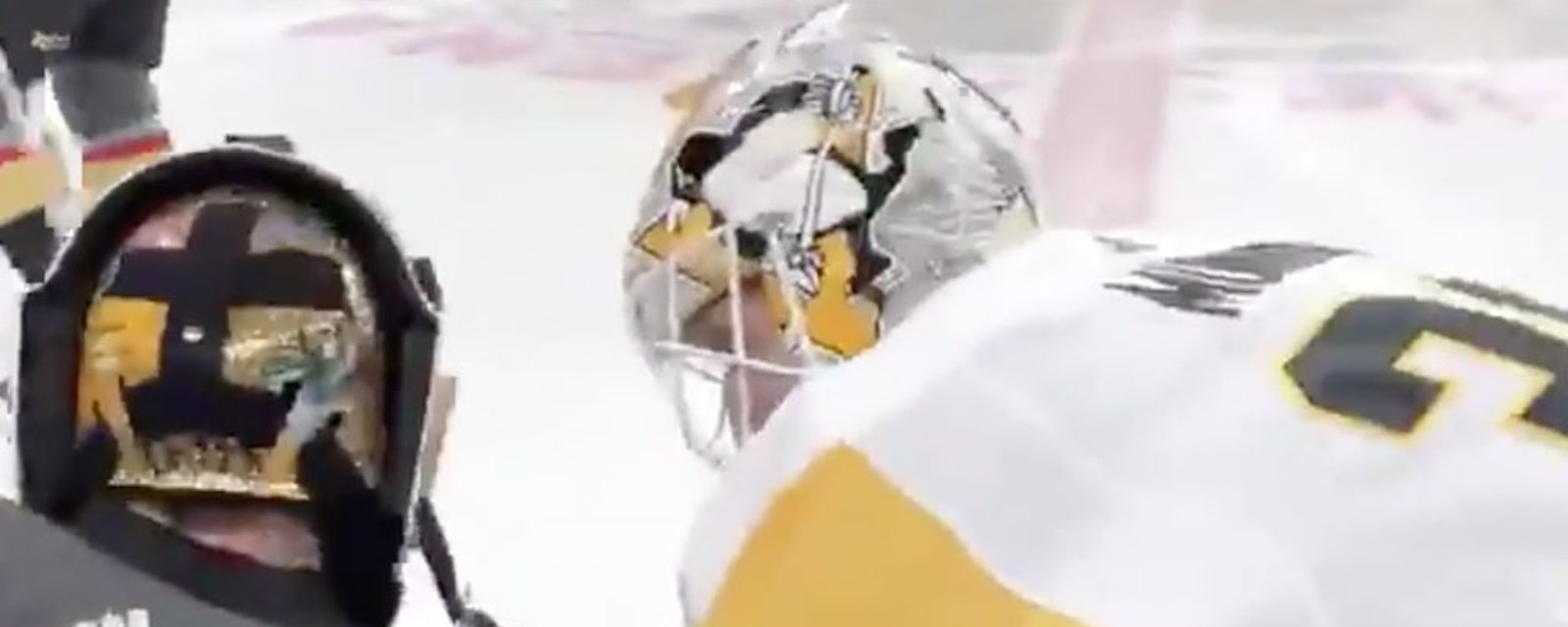 Pens’ Murray makes classy move to rival goalie Fleury before the game