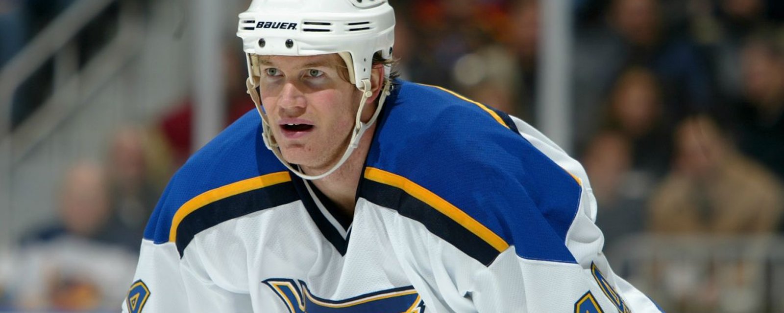 Blues announce they will retire Chris Pronger's number.