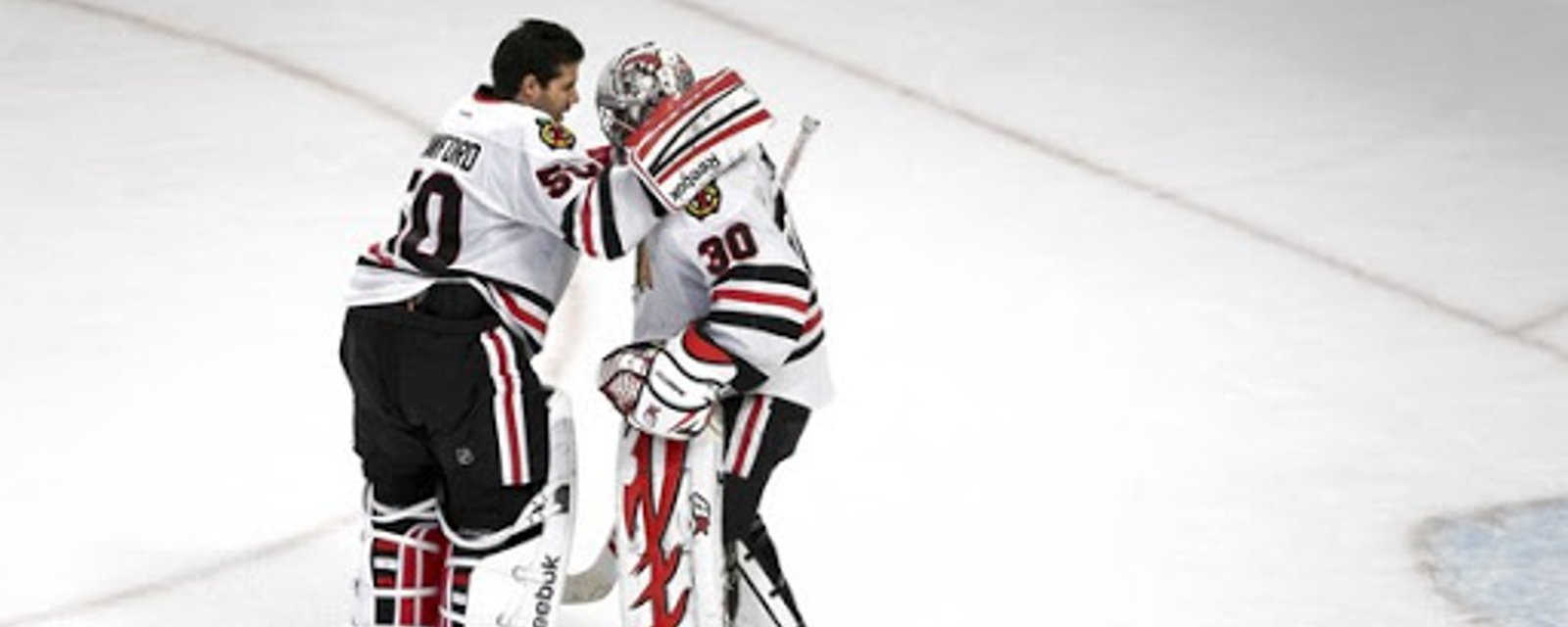 Corey Crawford remembers Ray Emery in stunning manner! 