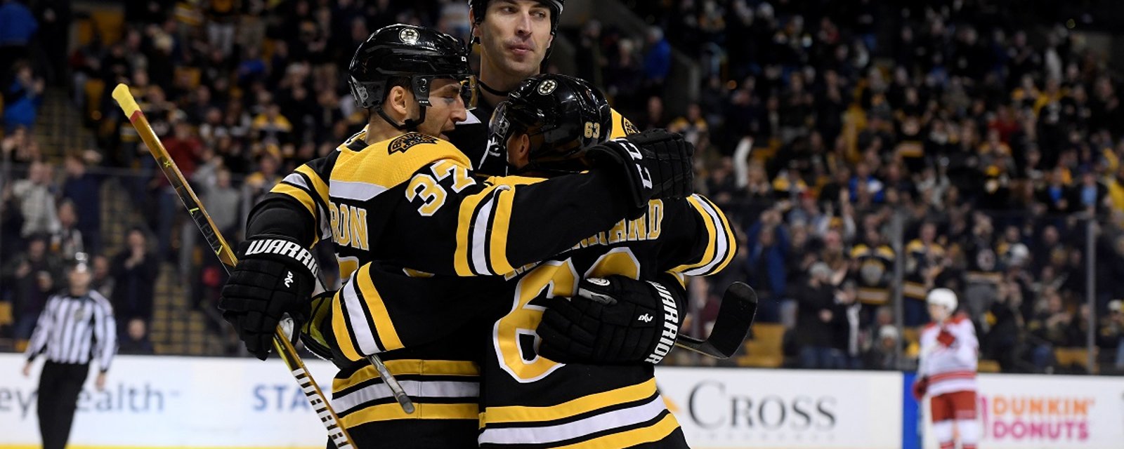 Zdeno Chara makes emotional statement after spending a day at the protests.