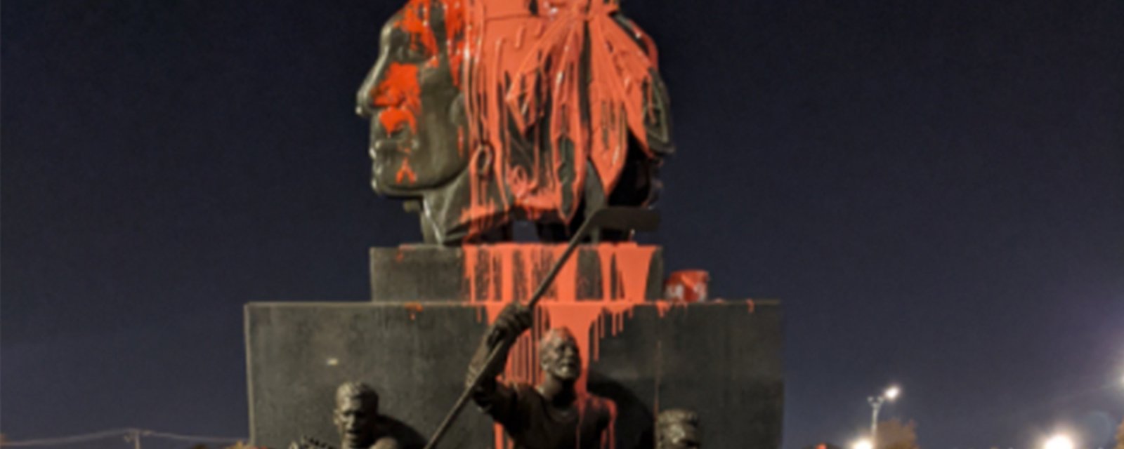 Blackhawks logo statue defaced and graffitied by political activists