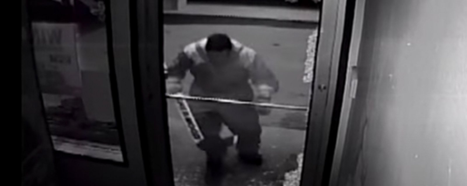 Goalie breaks into beer store in full gear, makes off with a couple cases 