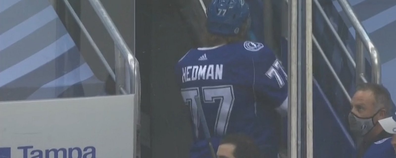 Hedman appears to suffer an injury and snaps on his way to the locker room.