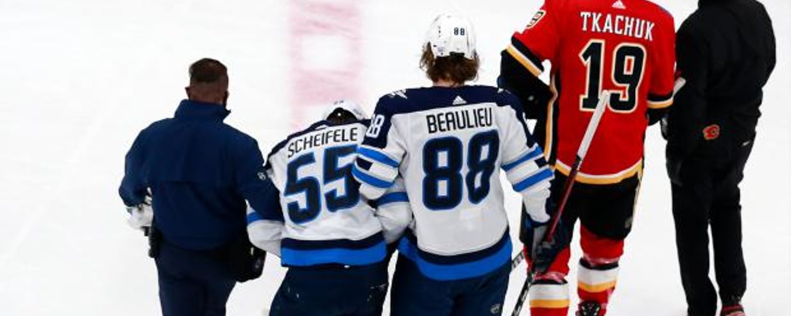 Tkachuk reached out to Scheifele to talk about the Jets forward’s scary injury! 