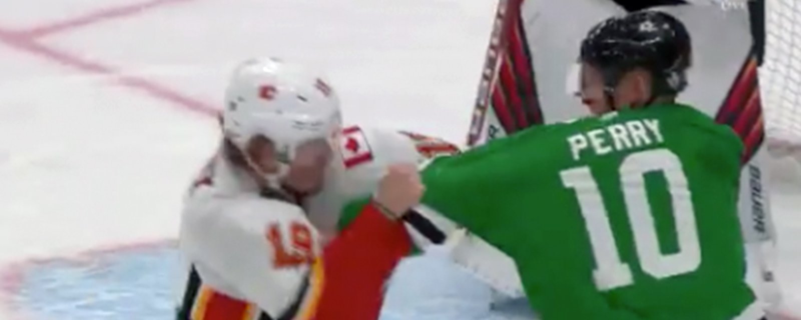 Tkachuk and Perry drop the gloves early in Game 1