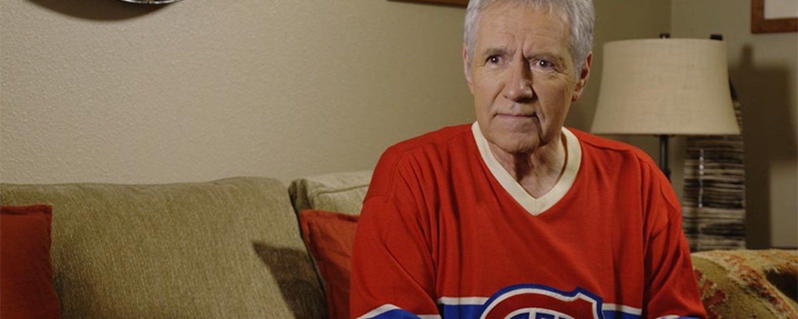 The hockey community reacts to the passing of Alex Trebek.