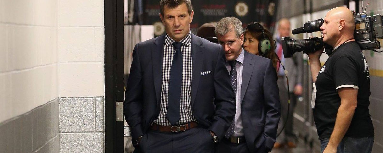 Marc Bergevin halts his own press conference to deliver an emotional message.