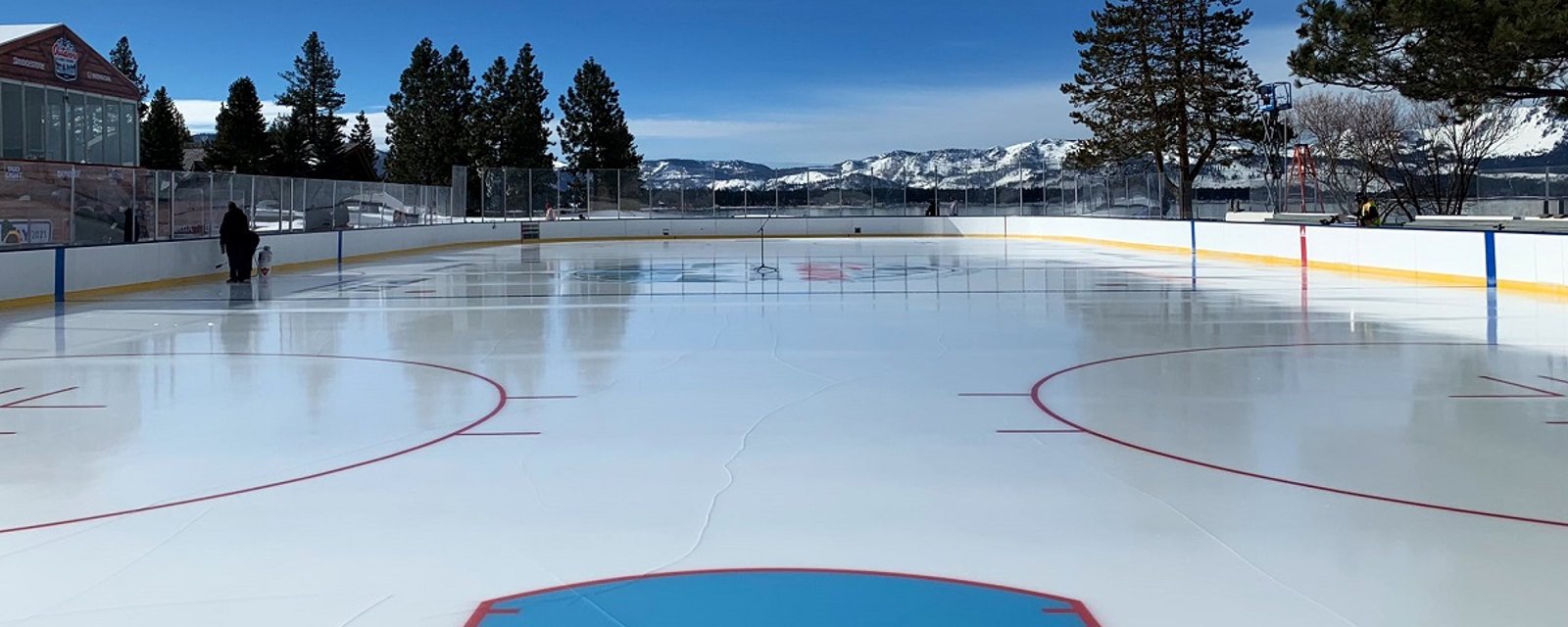 Breathtaking images of the NHL's outdoor rink at Lake Tahoe.