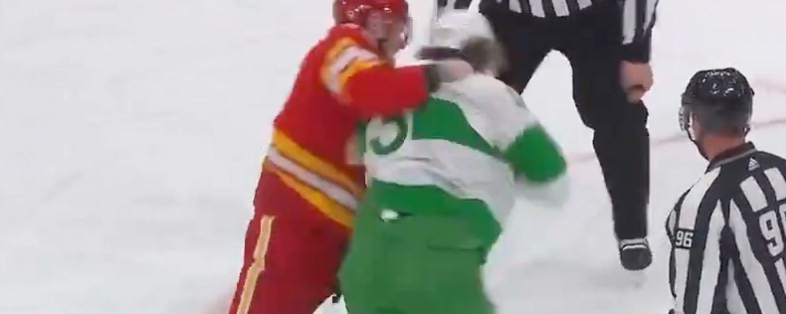 Tkachuk appears to pull Holl’s hair in heated fight! 