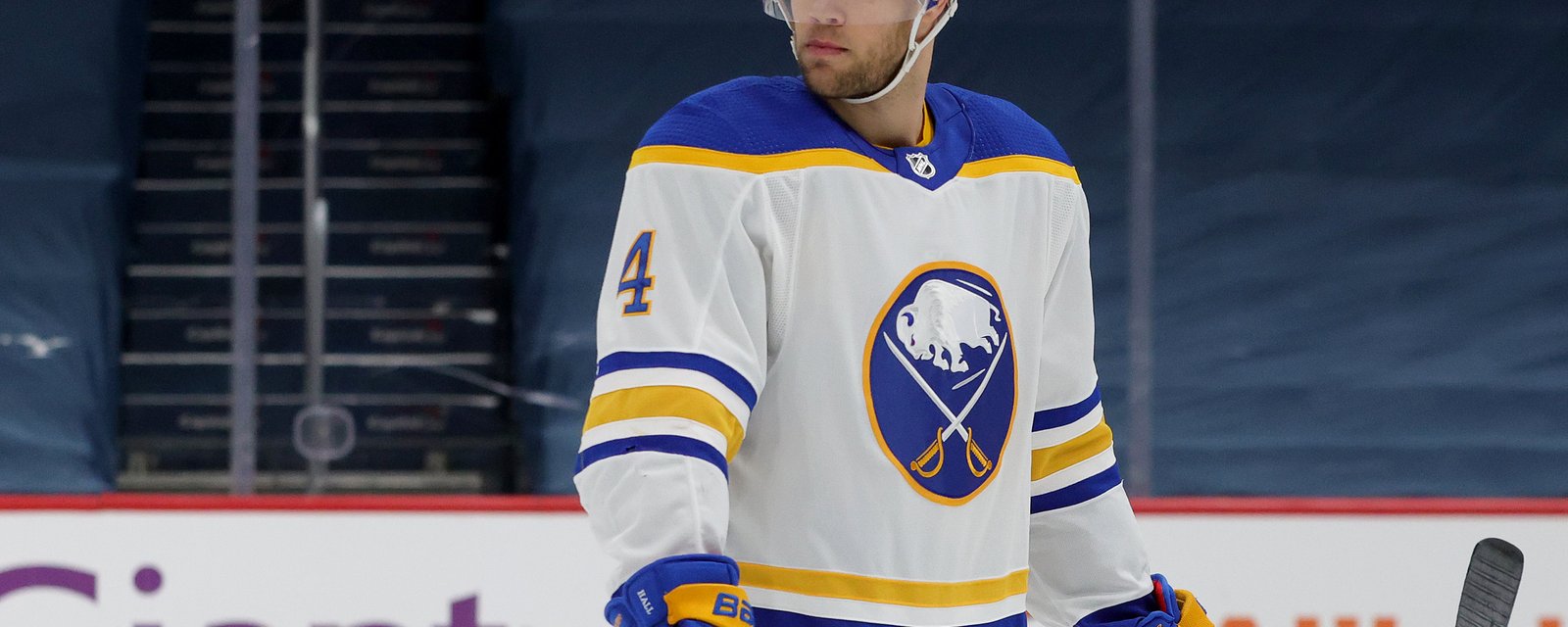 Rumour: Sabres to ask Taylor Hall to accept a trade 