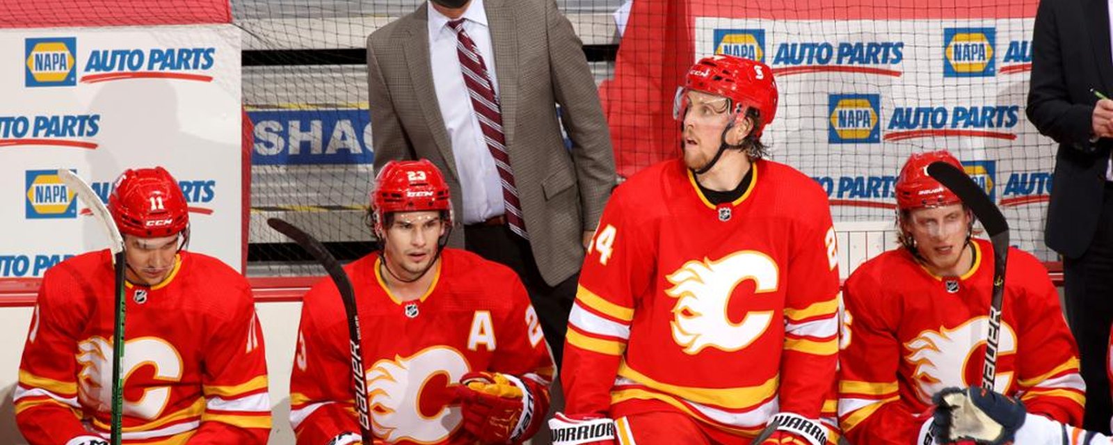Darryl Sutter already in hot water after 5 games behind Flames’ bench