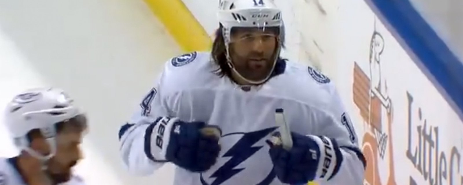 Pat Maroon chirps entire Panthers roster as they skate off the ice  