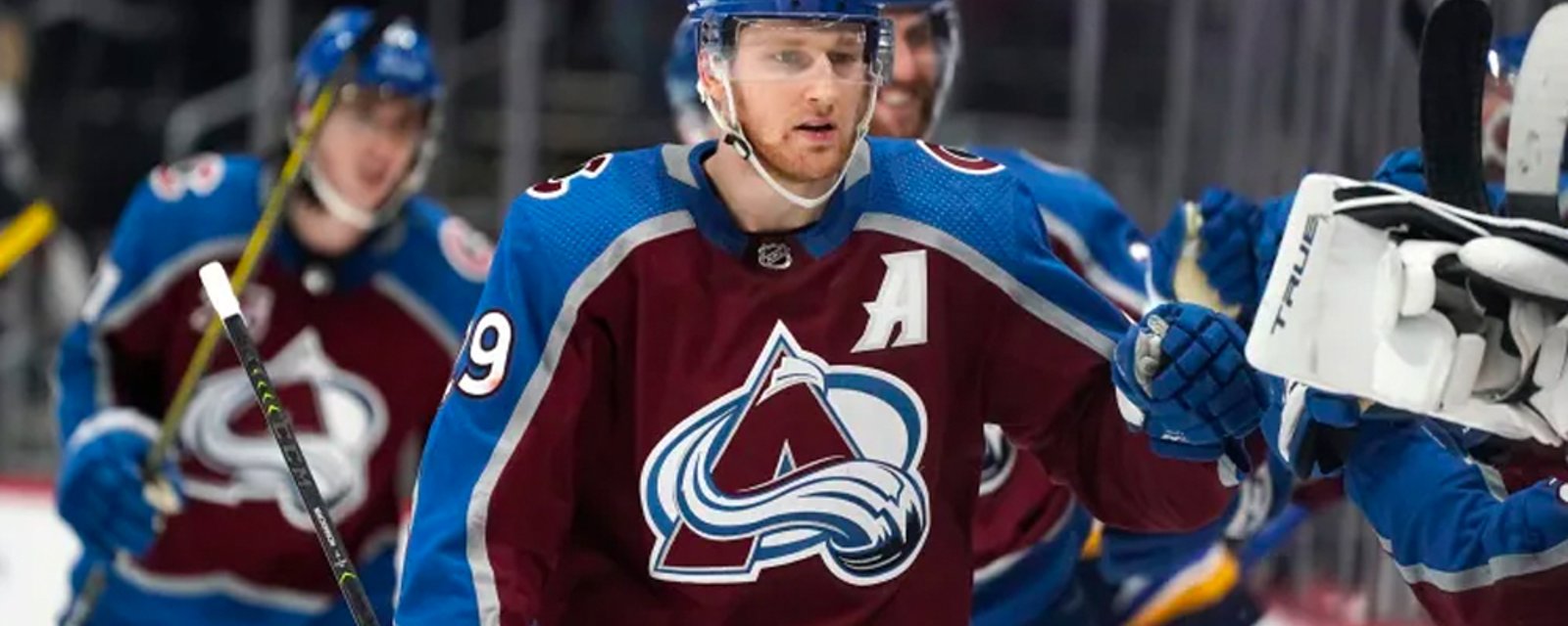 MacKinnon passes Messier and Orr, joins Gretzky and Lemieux in playoff record books
