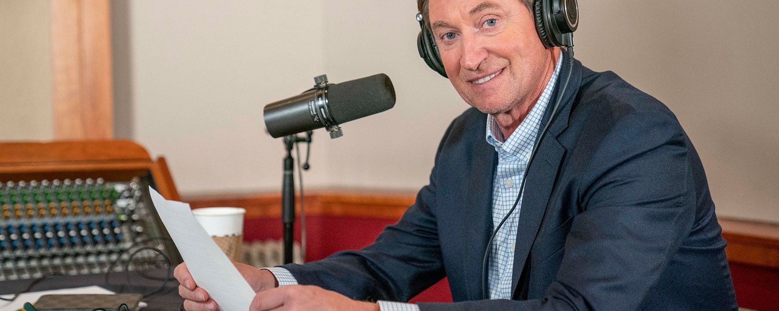 Wayne Gretzky already lands new NHL job!