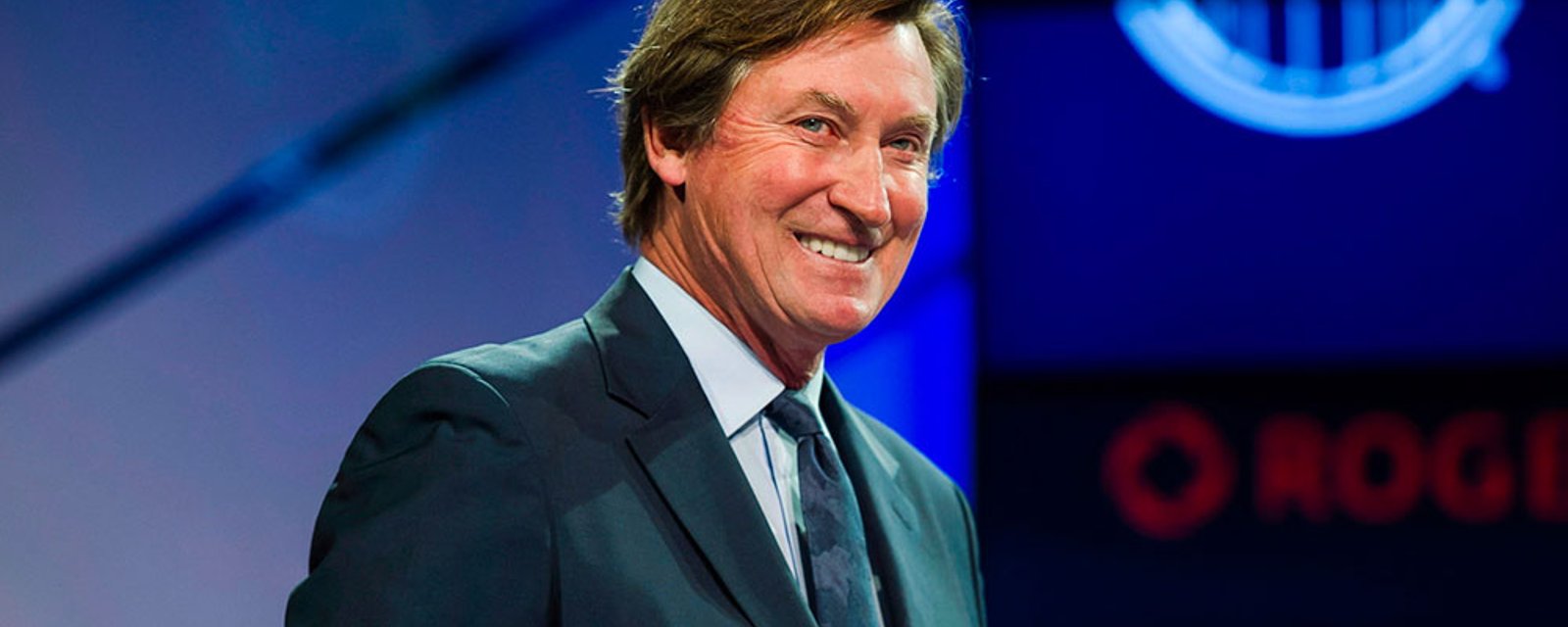 Gretzky has an old friend join him on the TNT NHL broadcast team