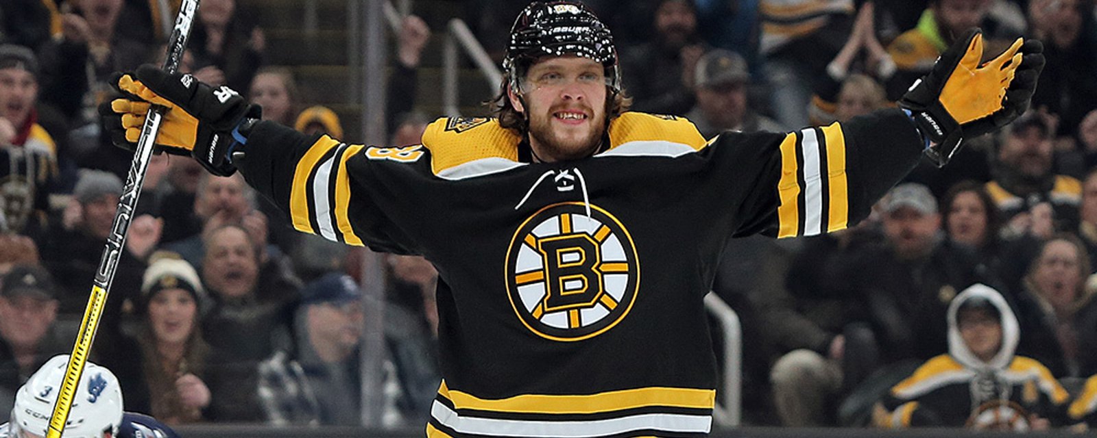 Boston Bruins winger David Pastrnak describes fandom of another New England star 