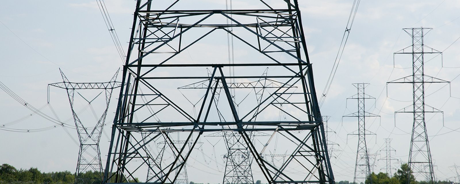 DERNIÈRE HEURE: Plus de 770 000 Québécois privés d'électricité