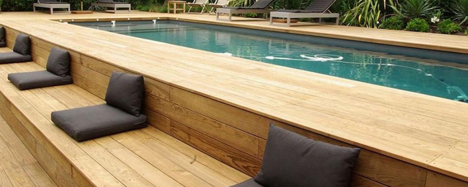 30 aménagements de piscines en bois de palettes