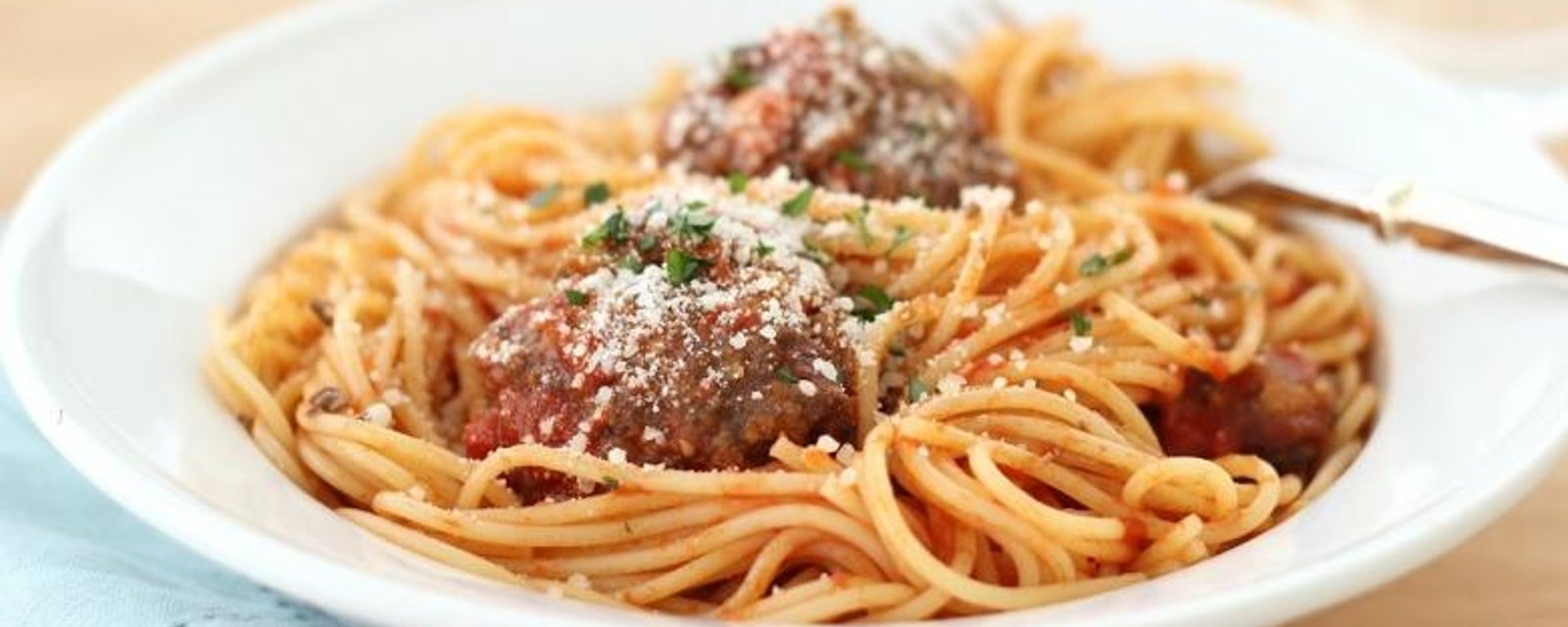 Ajoutez-y une petite dose de viande...Voici le spaghetti aux boulettes de viande