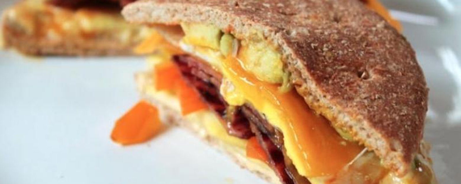 La recette parfaite pour une déjeuner santé: Le sandwich déjeuner faible en calories!