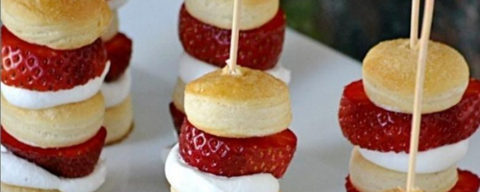 Brochettes de Shortcake aux fraises