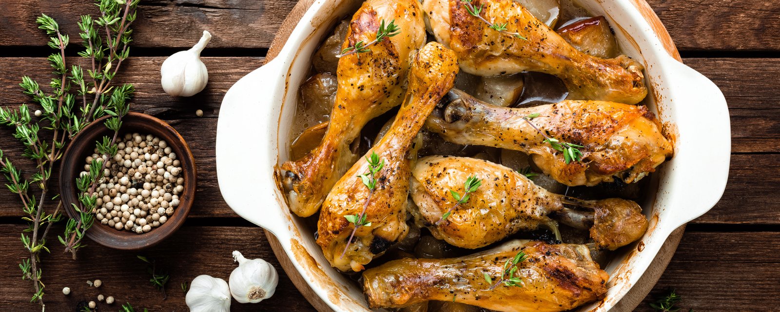 Ces beaux PILONS de poulet rôtis à l'ail et au CITRON font le souper de semaine idéal! 