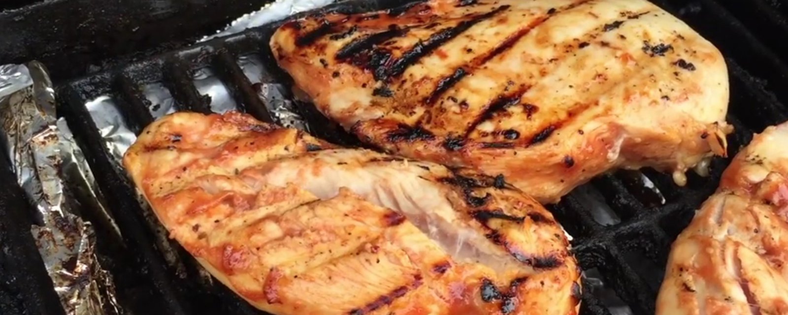 Relevez le goût de vos poitrines de poulet avec une marinade plus que simple à réaliser.