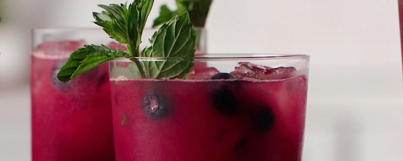 Un incontourable pour l'été: le cocktail téquila-melon d'eau!